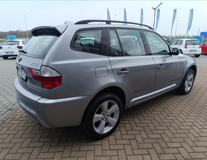 BMW X3 SUV / Terénní 3,0 l 210 kw