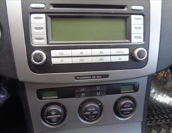 Volkswagen Passat 11