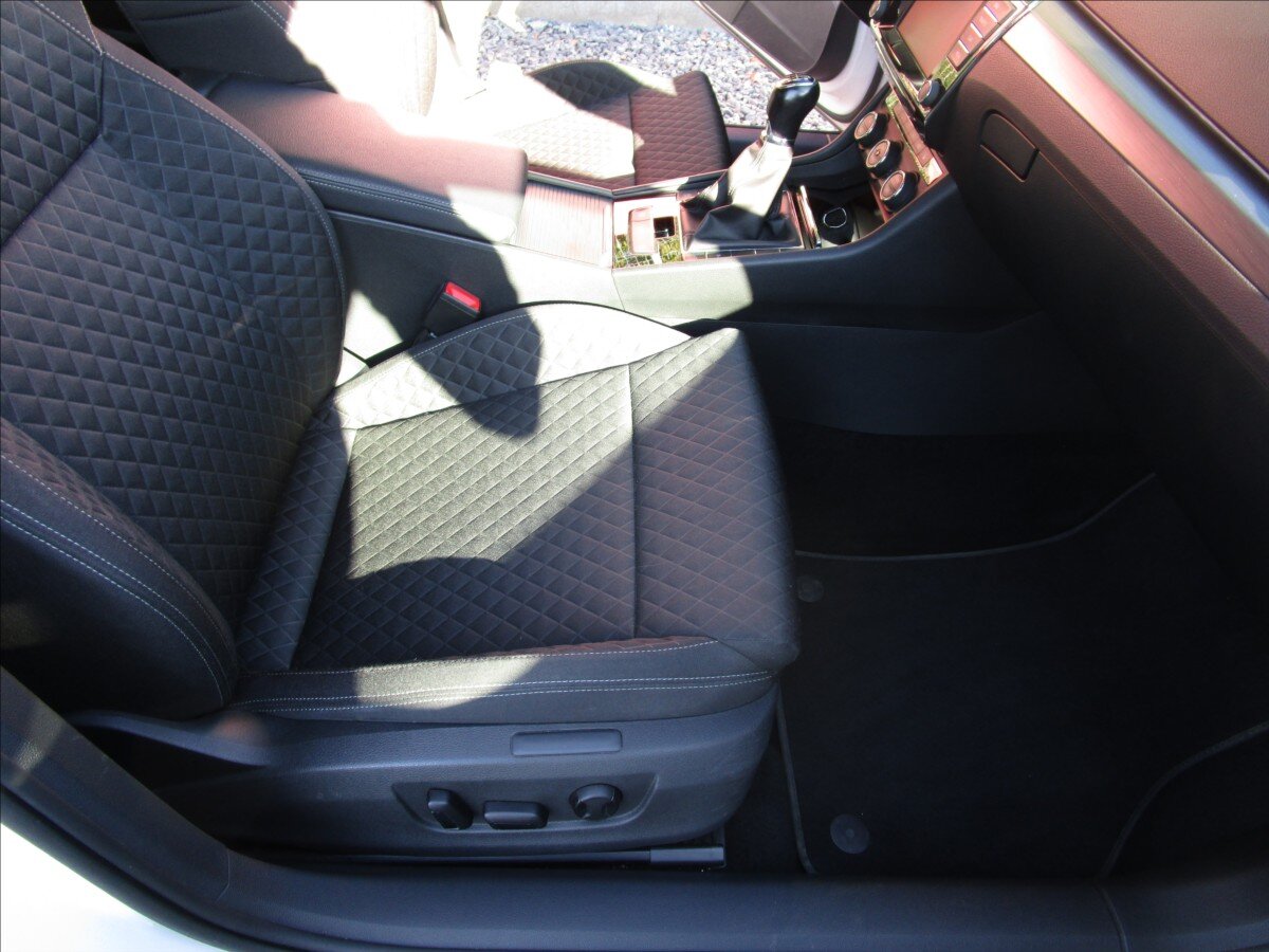 Škoda Superb Kombi 1,8 l 132 kw