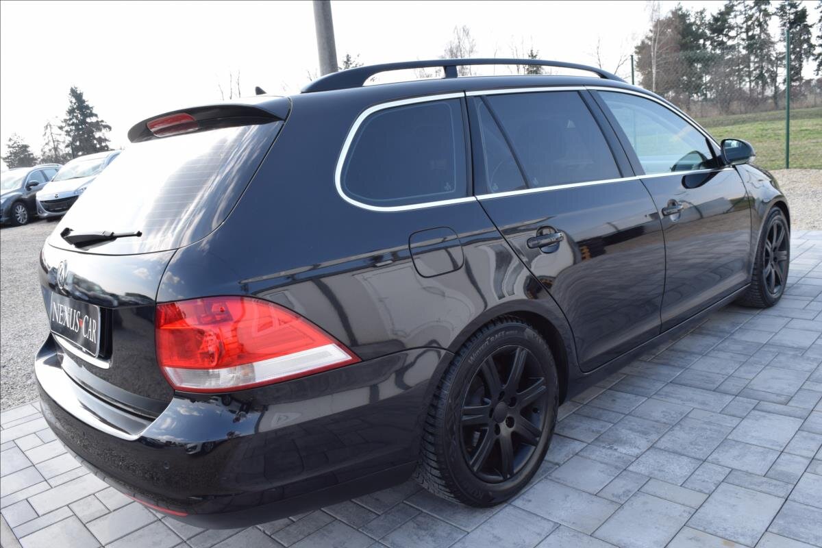 Volkswagen Golf Kombi 1,6 l 75 kw