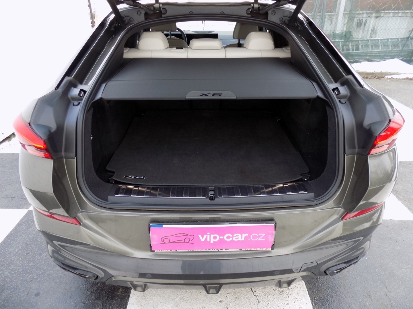 BMW X6 SUV 3,0 l 210 kw