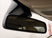 Volvo XC70 Kombi 2,4 l 151 kw