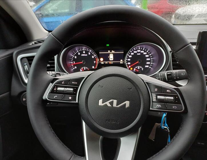 KIA Ceed 14