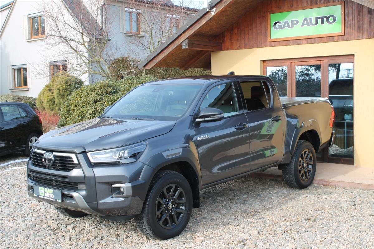 Toyota Hilux Pick-up 2,8 l 150 kw