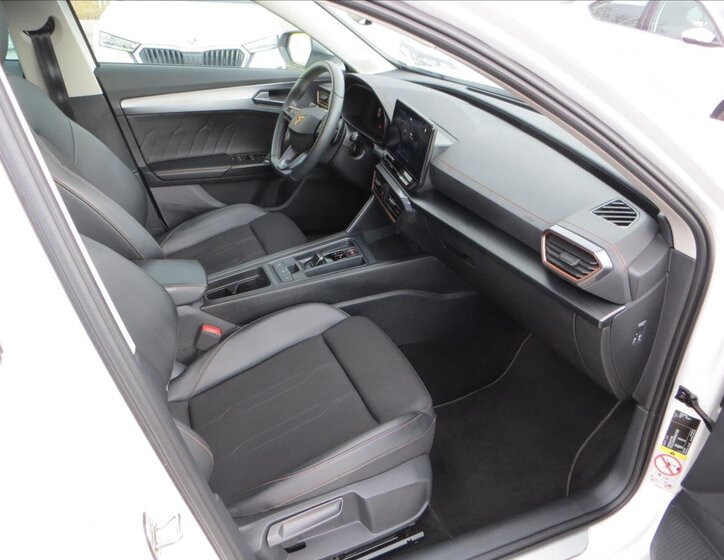 Cupra Formentor SUV / Terénní 1,5 l 110 kw