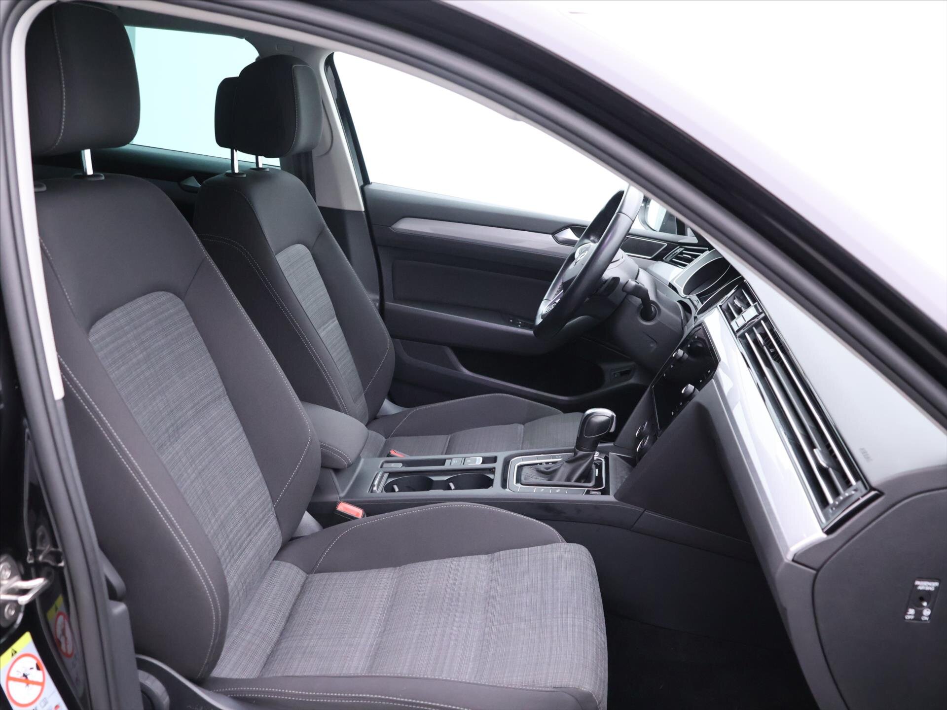 Volkswagen Passat Kombi 1,5 l 373 kw