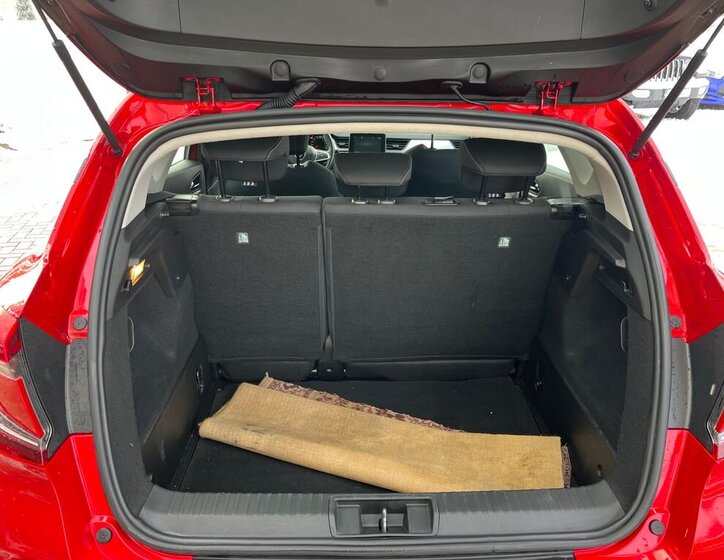 Renault Captur SUV 999,0 67 kw