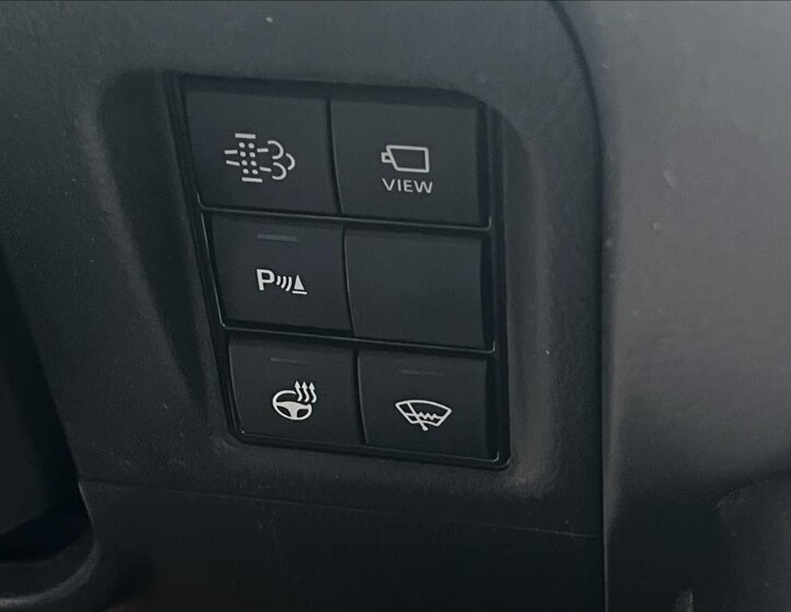 Toyota Land Cruiser 15