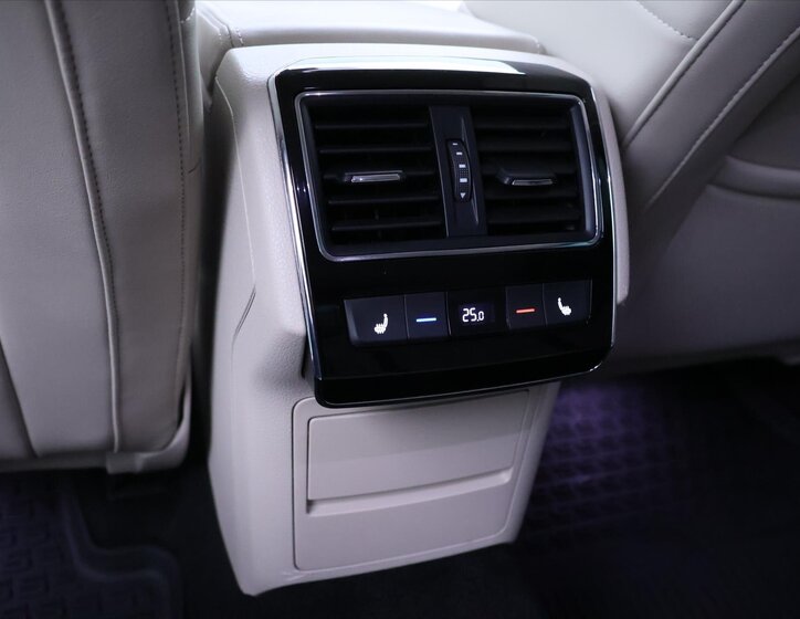 Škoda Superb Liftback 2,0 l 147 kw