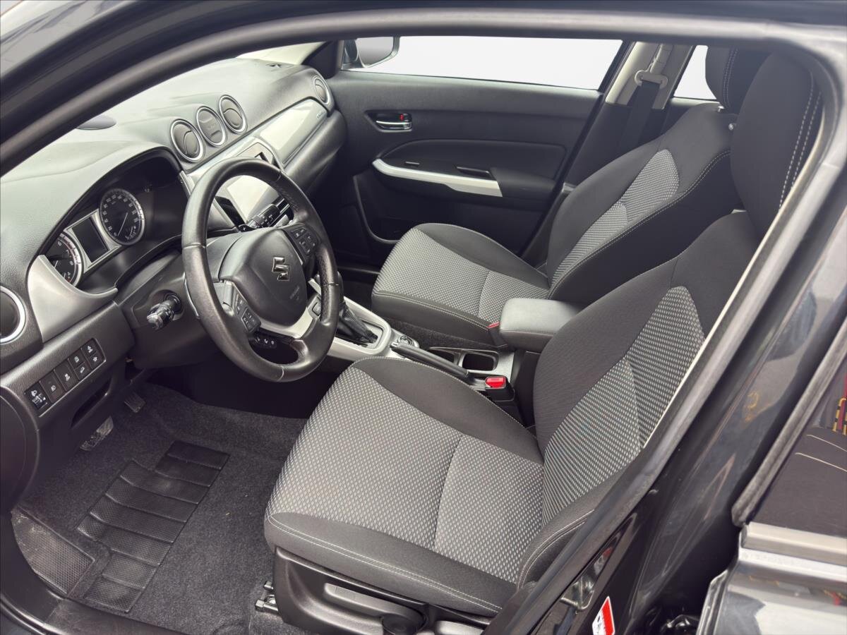 Suzuki Vitara SUV 1,6 l 88 kw