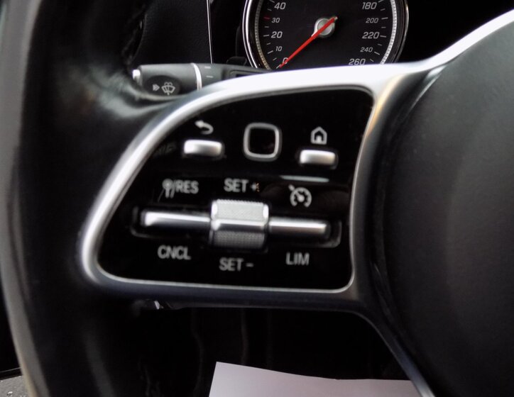 Mercedes-Benz Třídy E 26