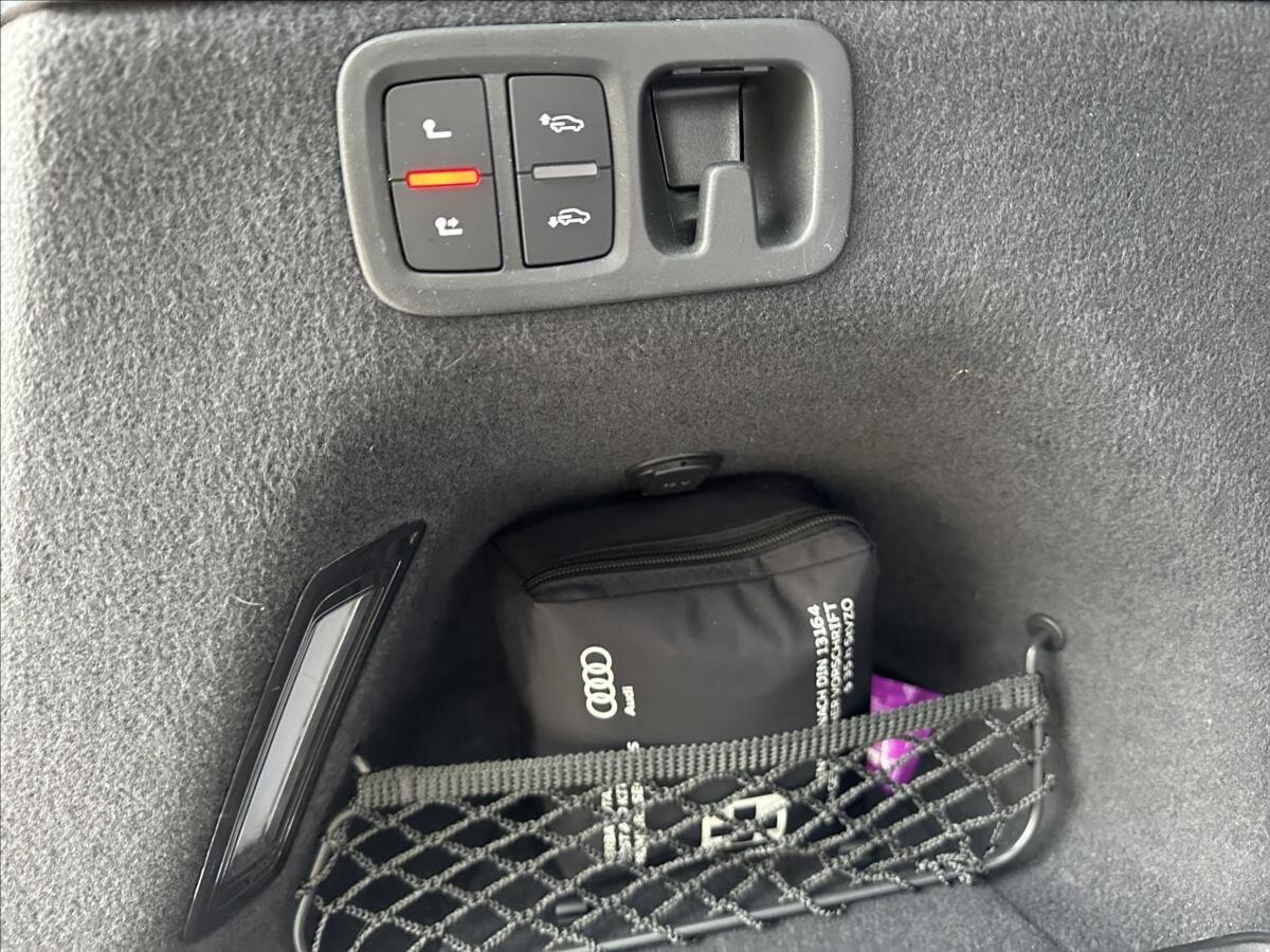 Audi SQ7 SUV / Terénní 4,0 l 320 kw