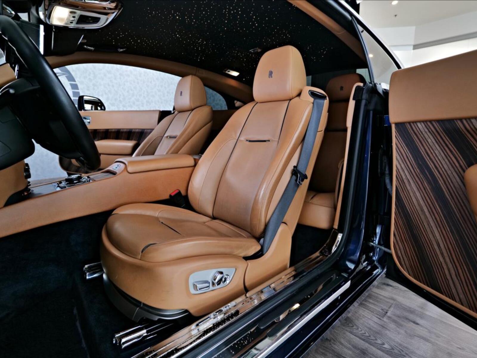 Rolls-Royce Wraith 13