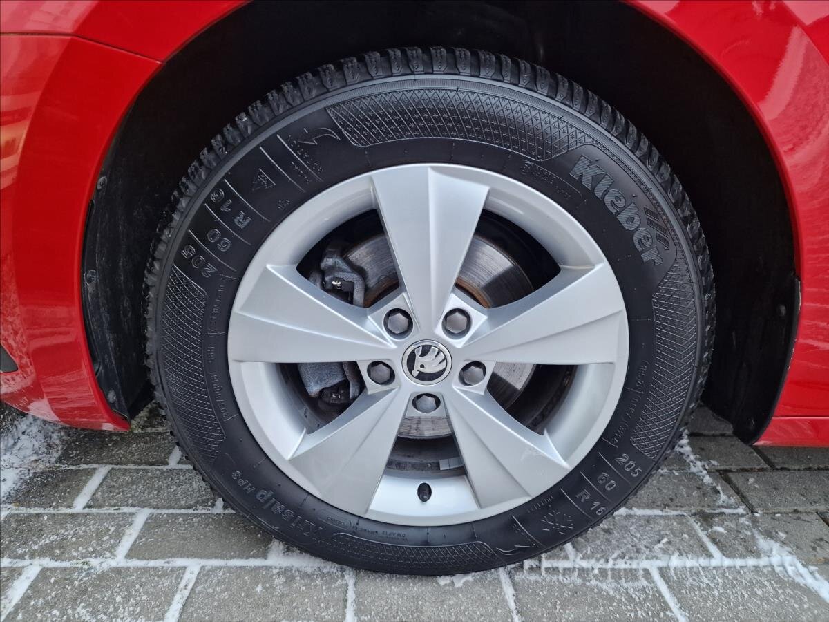 Škoda Octavia Kombi 1,5 l 110 kw