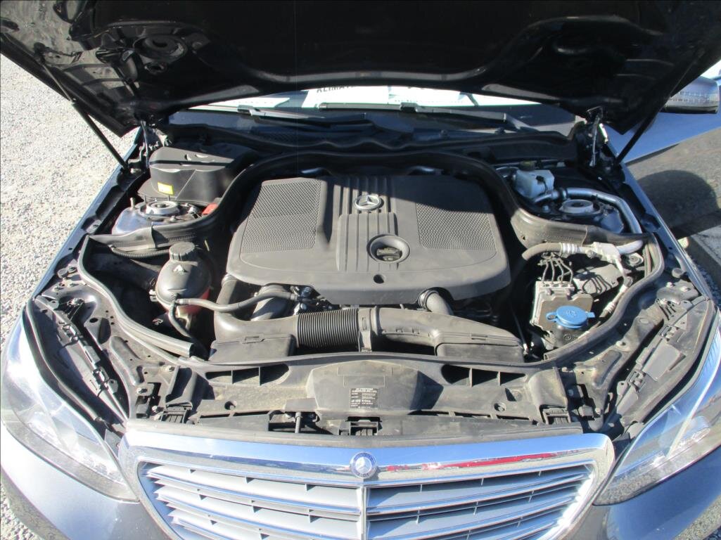 Mercedes-Benz Třídy E Kombi 2,1 l 150 kw