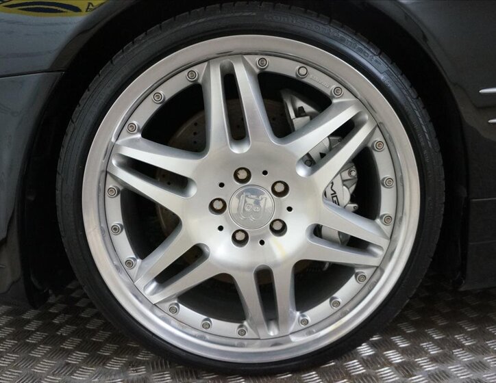 Mercedes-Benz SL Kabriolet 5,5 l 471 kw