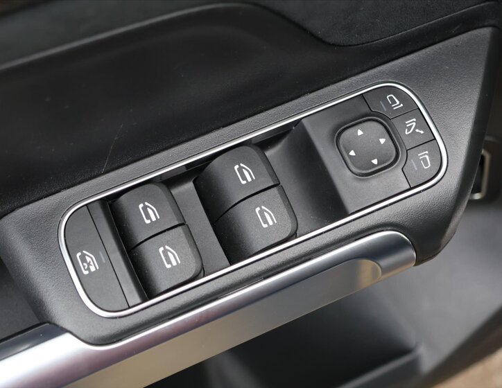 Mercedes-Benz GLB SUV 2,0 l 110 kw