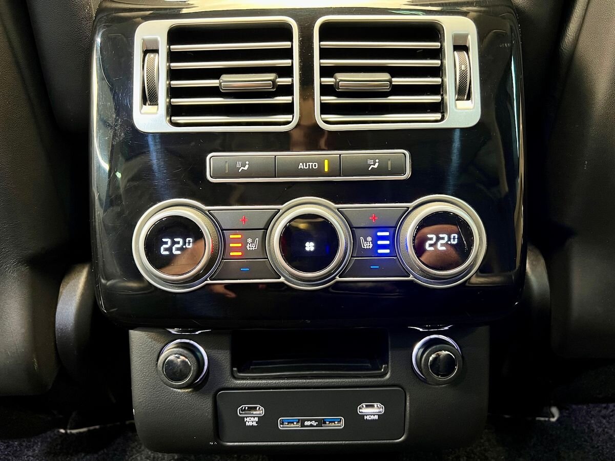 Land Rover Range Rover SUV / Terénní 4,4 l 250 kw