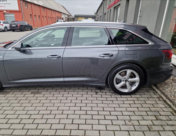 Audi A6 Kombi 2,0 l 220 kw