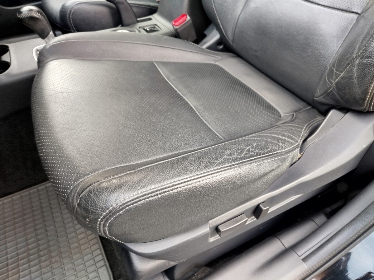 Mitsubishi Outlander SUV 2,3 l 110 kw