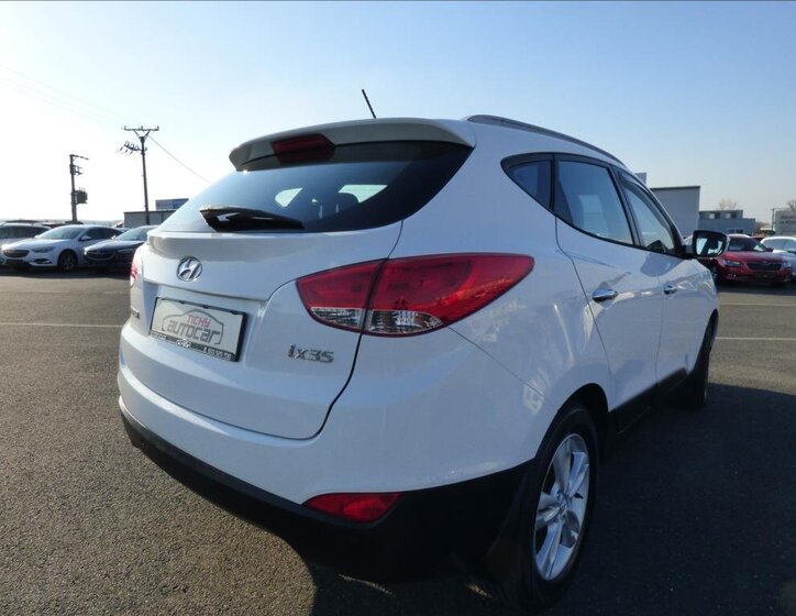Hyundai ix35 SUV / Terénní 1,6 l 99 kw