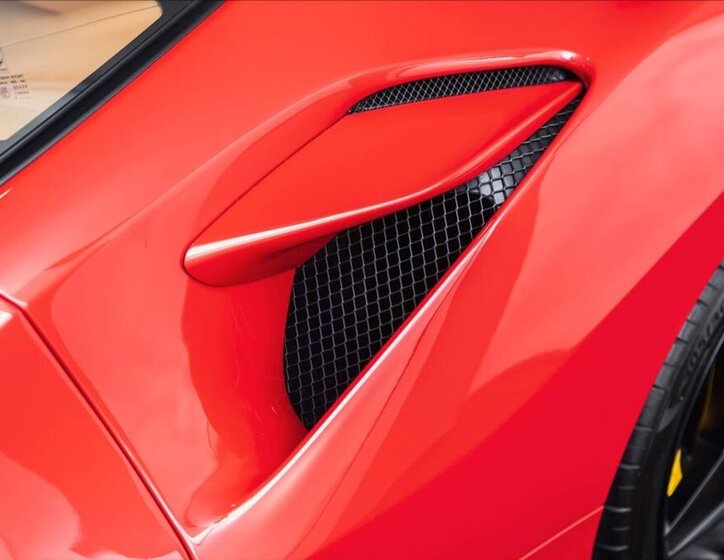 Ferrari Ostatní Kupé 3,9 l 530 kw