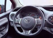 Toyota Yaris 15