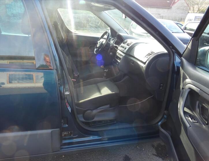 Škoda Roomster 15