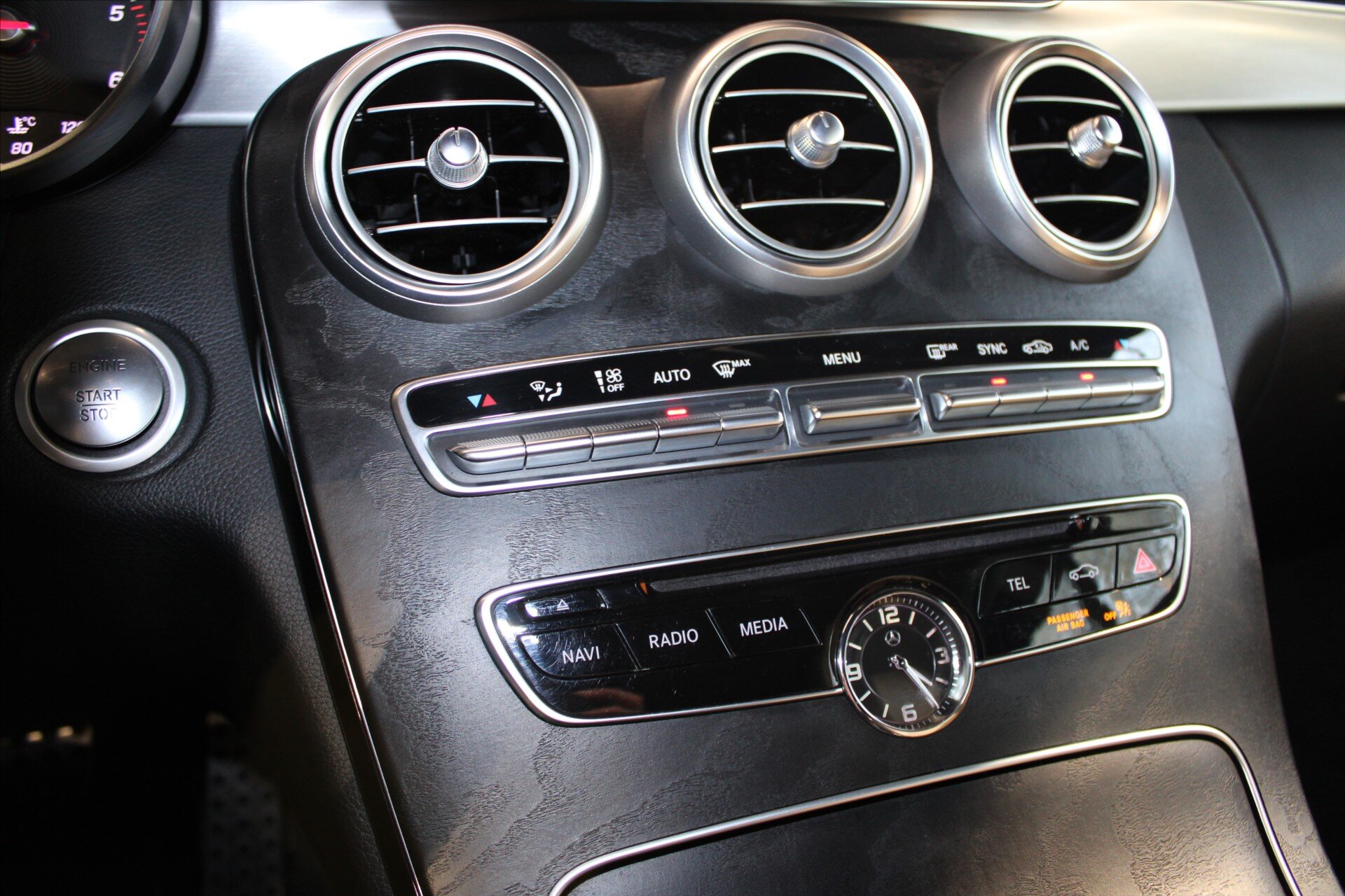 Mercedes-Benz Třídy C Kupé 2,1 l 150 kw