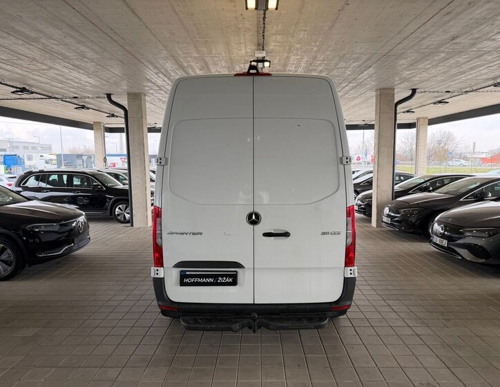 Mercedes-Benz Sprinter 6