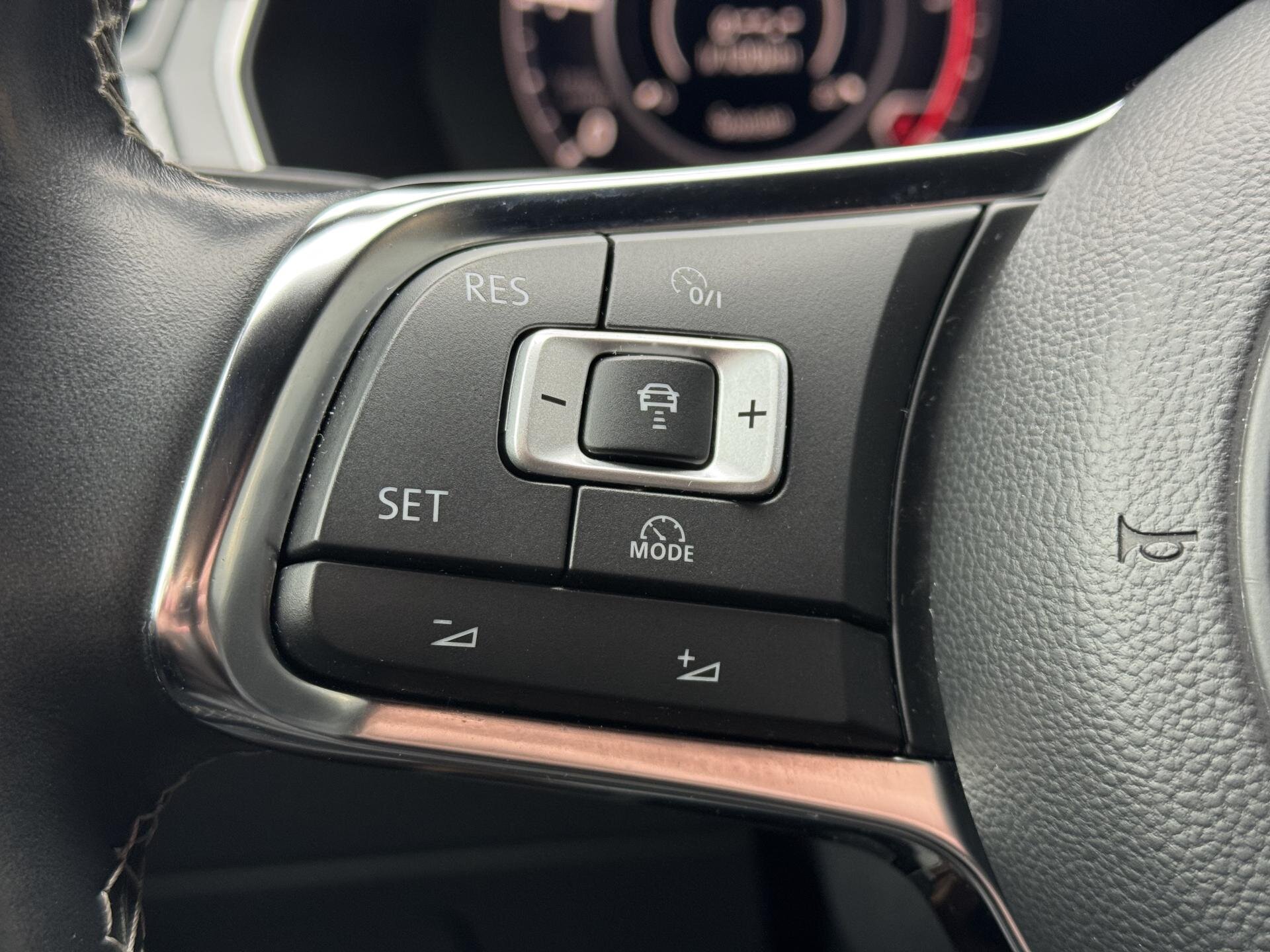 Volkswagen Arteon Liftback 2,0 l 176 kw