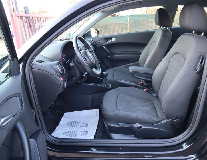 Audi A1 Hatchback 1,2 l 63 kw