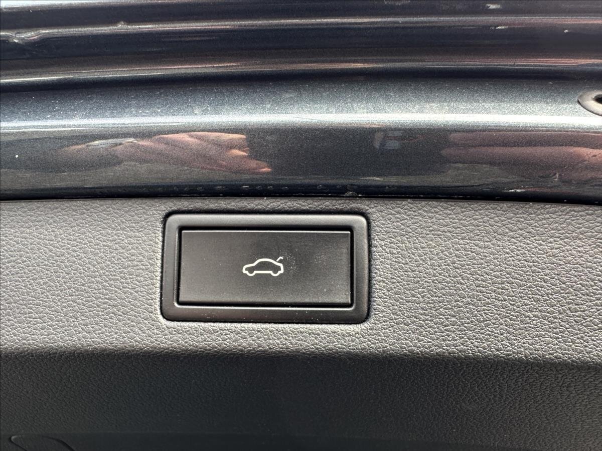 Škoda Scala Hatchback 1,5 l 110 kw