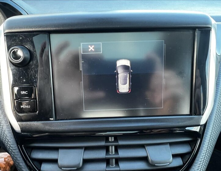 Peugeot 2008 SUV / Terénní 1,6 l 84 kw