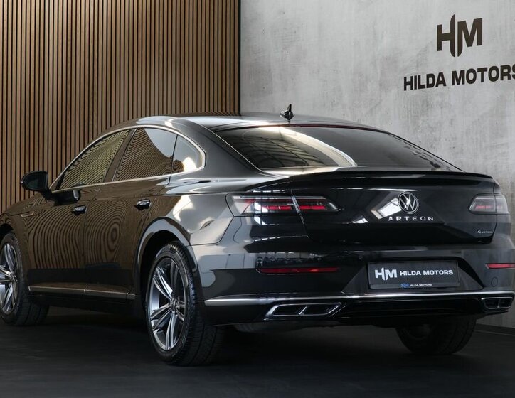 Volkswagen Arteon Liftback 2,0 l 206 kw