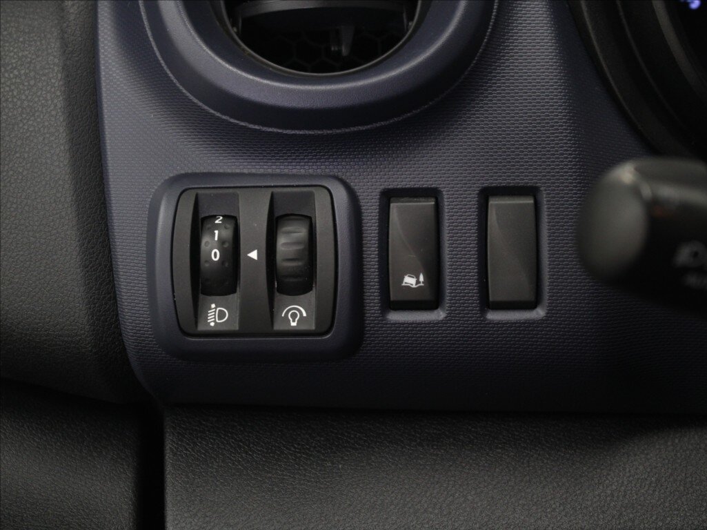 Opel Vivaro Skříň 1,6 l 70 kw