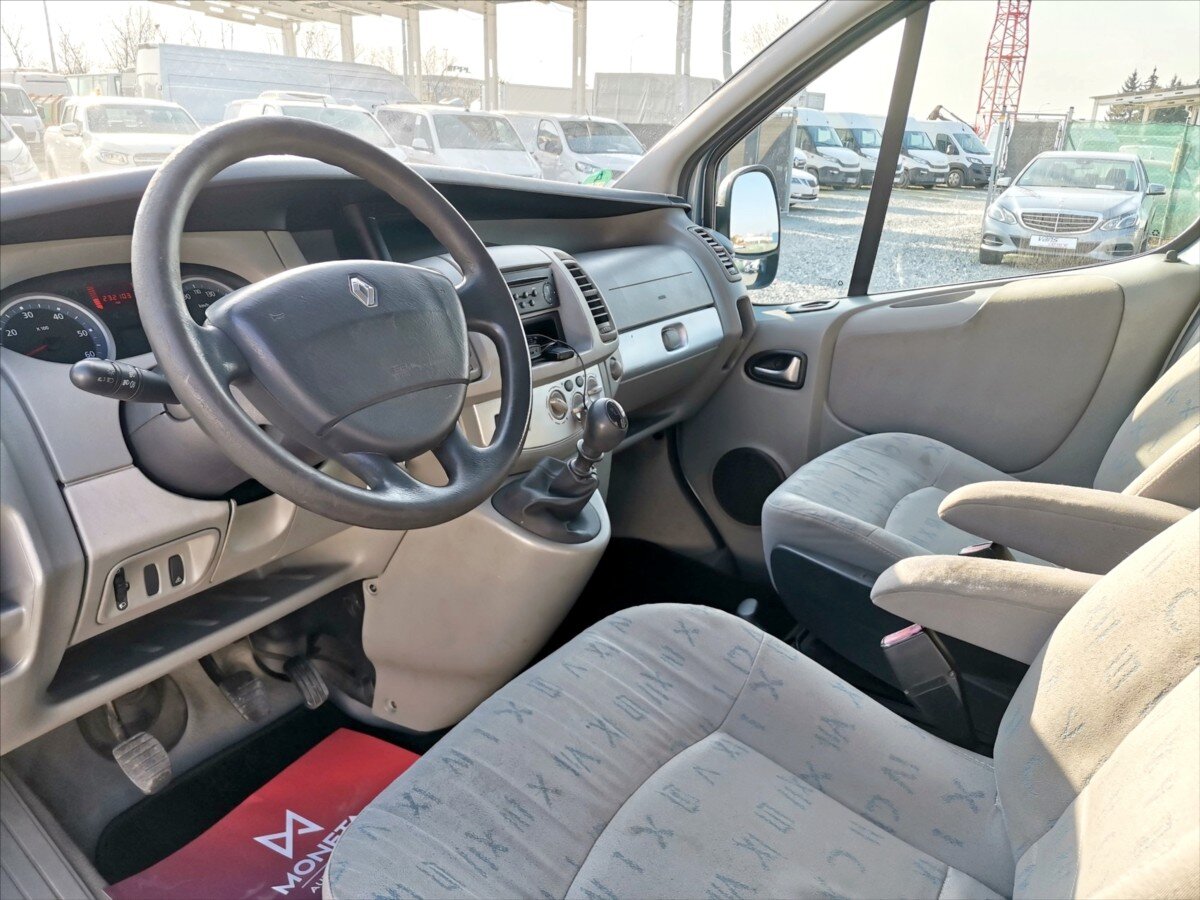 Renault Trafic VAN / Minibus 2,5 l 107 kw