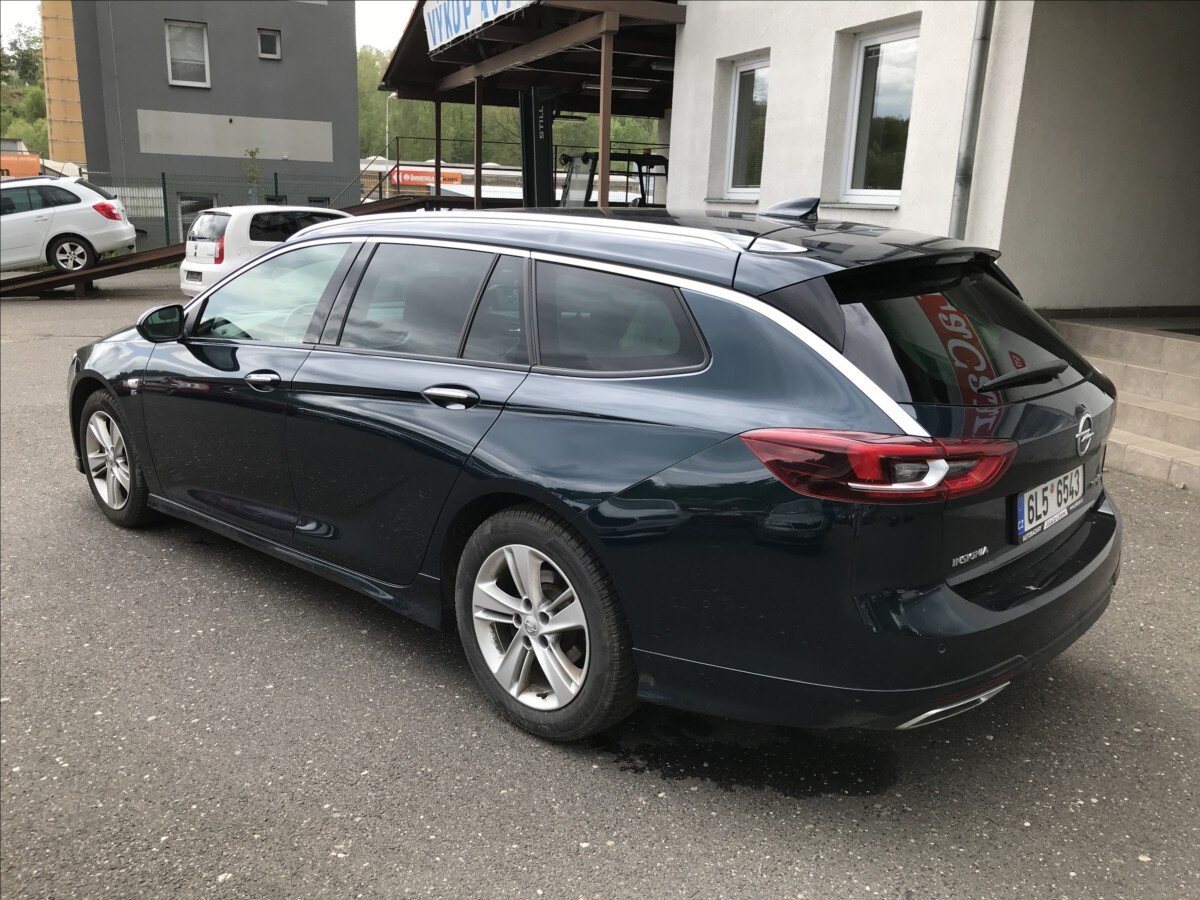 Opel Insignia Kombi 2,0 l 125 kw