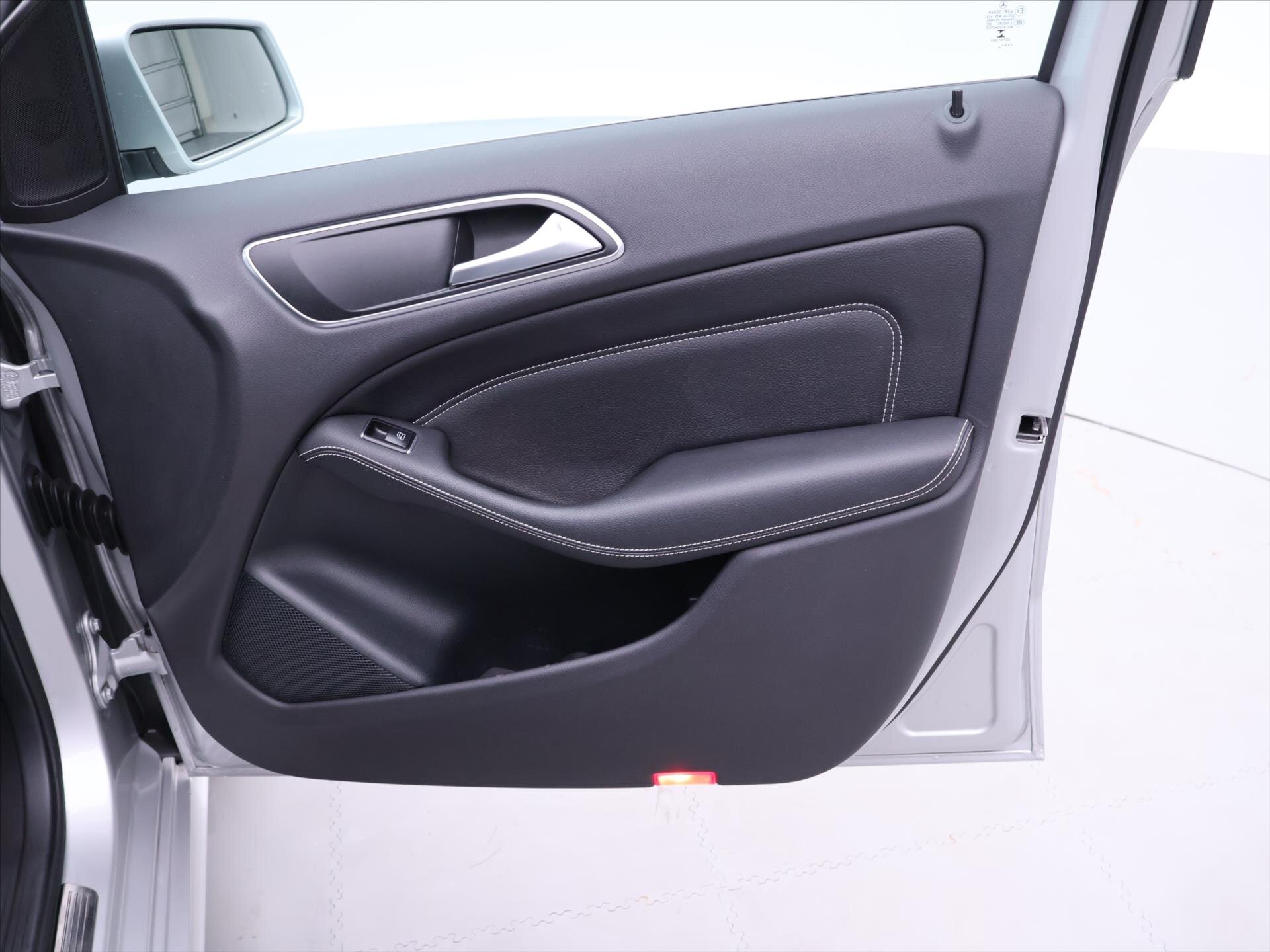 Mercedes-Benz Třídy B MPV 1,5 l 80 kw