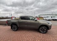 Toyota Hilux Pick-up 2,8 l 150 kw