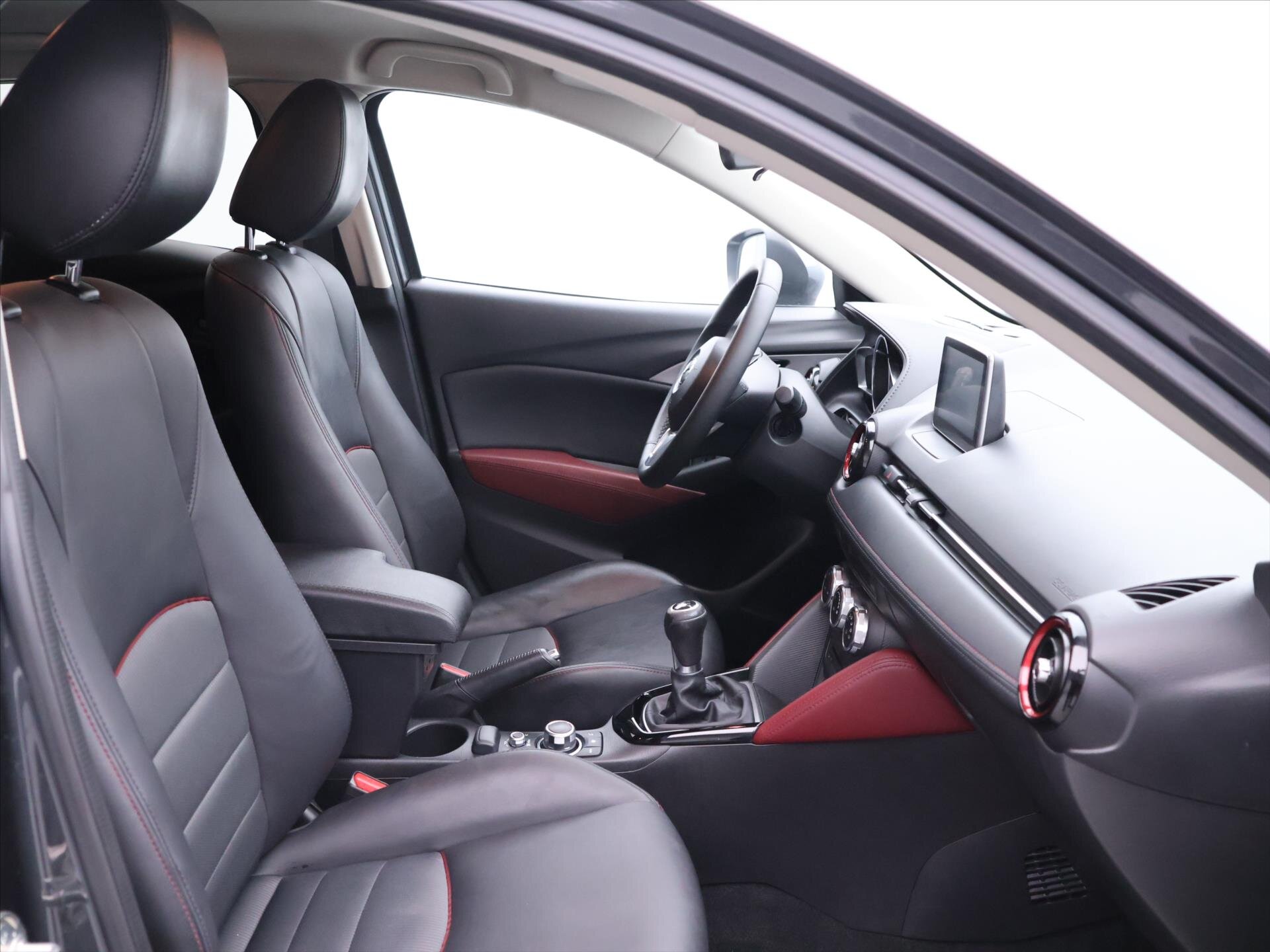 Mazda CX-3 SUV / Terénní 2,0 l 88 kw