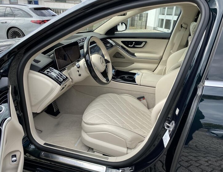 Mercedes-Benz Třídy S 8