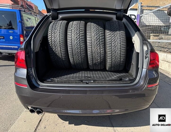 BMW Řada 5 Kombi 3,0 l 190 kw