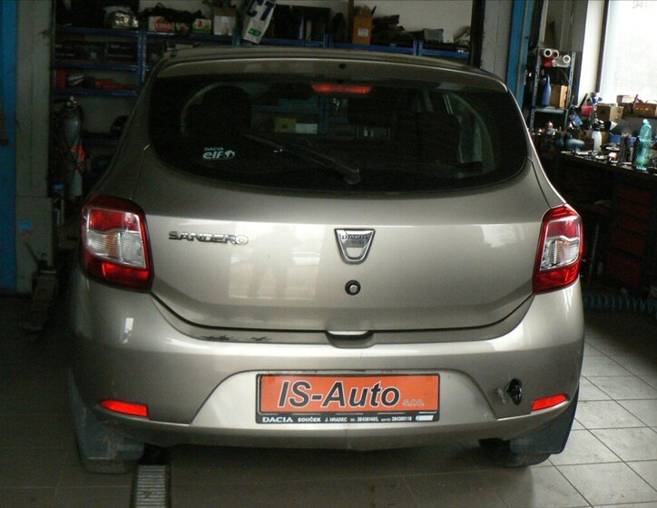 Dacia Sandero Hatchback 1,1 l 55 kw