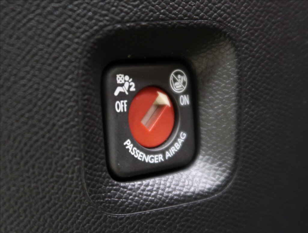 Peugeot 2008 Hatchback 1,2 l 96 kw