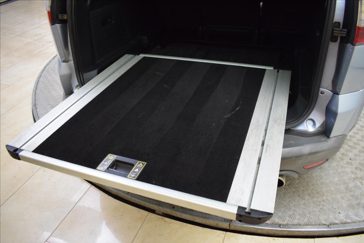 Ford S-MAX MPV 2,5 l 162 kw