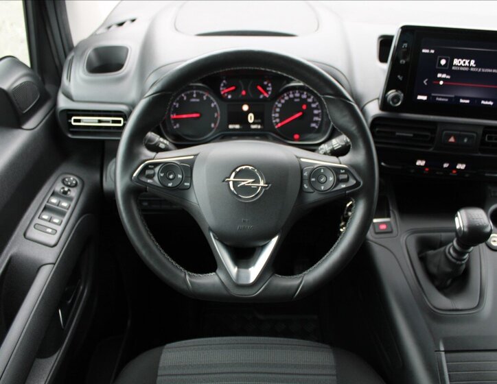 Opel Combo MPV 1,2 l 81 kw