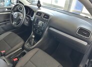 Volkswagen Golf Kombi 1,6 l 77 kw