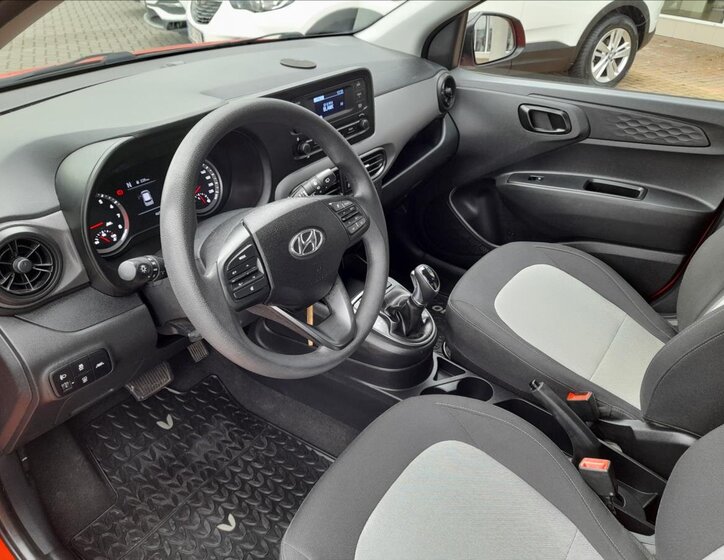 Hyundai i10 Hatchback 998,0 49 kw