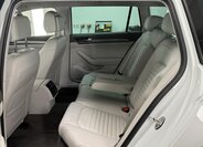 Volkswagen Passat Kombi 2,0 l 140 kw